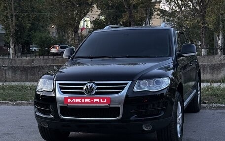 Volkswagen Touareg III, 2008 год, 1 100 000 рублей, 2 фотография