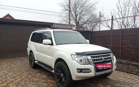 Mitsubishi Pajero IV, 2012 год, 2 400 000 рублей, 2 фотография