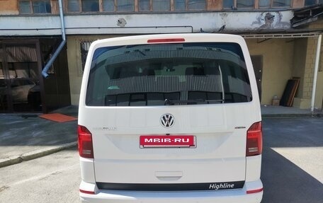 Volkswagen Multivan T6 рестайлинг, 2020 год, 7 200 000 рублей, 5 фотография