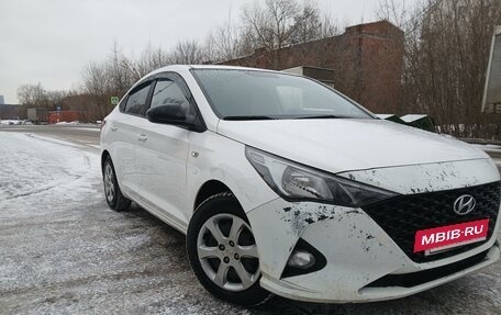 Hyundai Solaris II рестайлинг, 2021 год, 1 290 000 рублей, 6 фотография