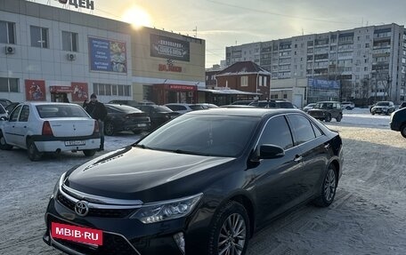 Toyota Camry, 2017 год, 2 800 000 рублей, 3 фотография