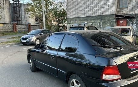 Hyundai Accent II, 1999 год, 300 000 рублей, 3 фотография