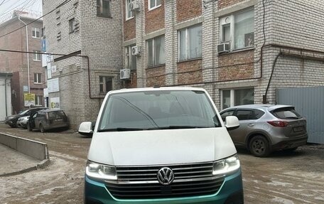 Volkswagen Caravelle T6 рестайлинг, 2021 год, 6 700 000 рублей, 2 фотография