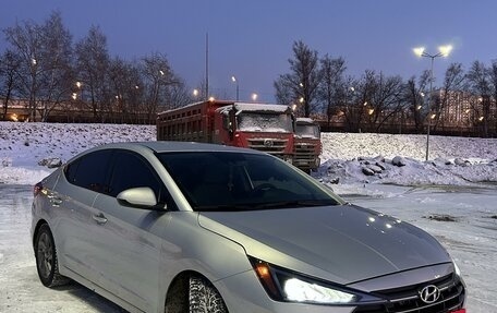 Hyundai Elantra VI рестайлинг, 2018 год, 1 720 000 рублей, 2 фотография