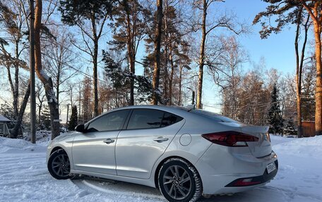 Hyundai Elantra VI рестайлинг, 2018 год, 1 720 000 рублей, 26 фотография