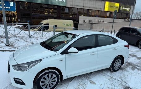 Hyundai Solaris II рестайлинг, 2018 год, 1 250 000 рублей, 1 фотография