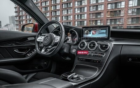 Mercedes-Benz C-Класс, 2019 год, 3 550 000 рублей, 29 фотография