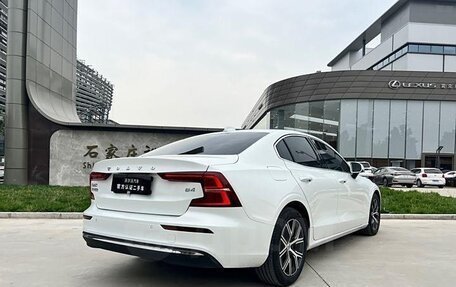 Volvo S60 III, 2022 год, 2 900 000 рублей, 6 фотография