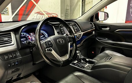 Toyota Highlander III, 2014 год, 3 497 000 рублей, 10 фотография