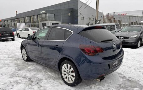 Opel Astra J, 2011 год, 884 000 рублей, 5 фотография