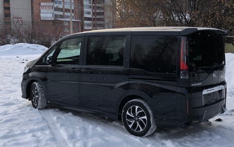 Honda Stepwgn IV, 2018 год, 2 547 000 рублей, 16 фотография