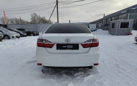 Toyota Camry, 2015 год, 2 078 000 рублей, 6 фотография