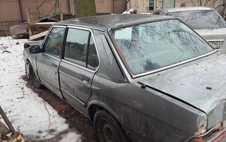 BMW 5 серия, 1986 год, 100 000 рублей, 3 фотография