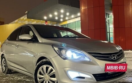 Hyundai Solaris II рестайлинг, 2015 год, 100 050 рублей, 5 фотография