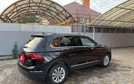 Volkswagen Tiguan II, 2017 год, 2 970 000 рублей, 3 фотография