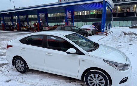 Hyundai Solaris II рестайлинг, 2018 год, 1 250 000 рублей, 5 фотография