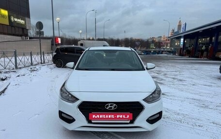 Hyundai Solaris II рестайлинг, 2018 год, 1 250 000 рублей, 7 фотография