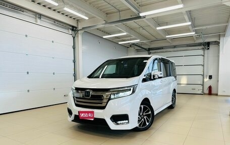 Honda Stepwgn IV, 2018 год, 2 999 000 рублей, 1 фотография