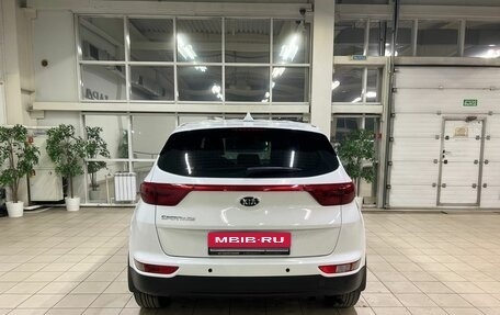 KIA Sportage IV рестайлинг, 2018 год, 2 150 000 рублей, 4 фотография