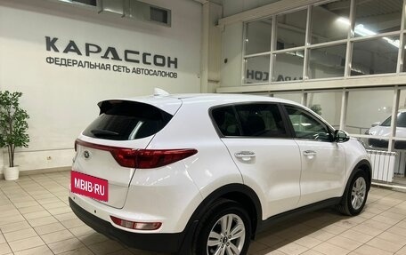 KIA Sportage IV рестайлинг, 2018 год, 2 150 000 рублей, 2 фотография