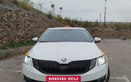 Skoda Octavia, 2019 год, 1 250 000 рублей, 11 фотография