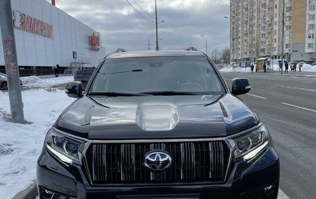 Toyota Land Cruiser Prado 150 рестайлинг 2, 2020 год, 9 800 000 рублей, 2 фотография