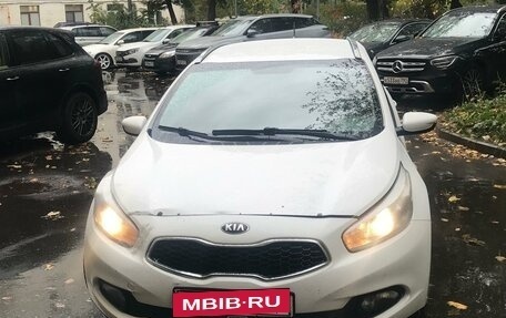 KIA cee'd III, 2015 год, 1 200 000 рублей, 2 фотография