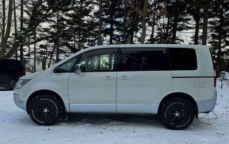 Mitsubishi Delica D:5 I, 2019 год, 2 384 000 рублей, 2 фотография