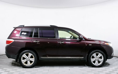 Toyota Highlander III, 2013 год, 2 078 000 рублей, 4 фотография