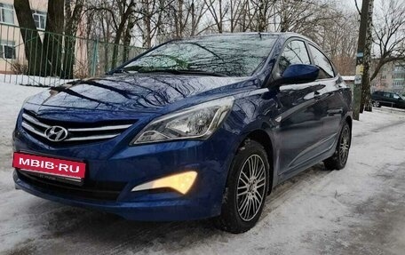 Hyundai Solaris II рестайлинг, 2016 год, 1 127 000 рублей, 3 фотография