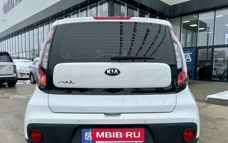 KIA Soul II рестайлинг, 2017 год, 1 390 000 рублей, 4 фотография