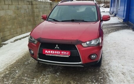 Mitsubishi Outlander III рестайлинг 3, 2010 год, 1 500 000 рублей, 2 фотография