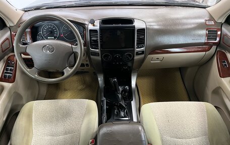 Toyota Land Cruiser Prado 120 рестайлинг, 2004 год, 1 600 000 рублей, 13 фотография