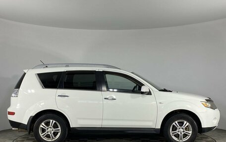 Mitsubishi Outlander III рестайлинг 3, 2008 год, 1 000 000 рублей, 4 фотография