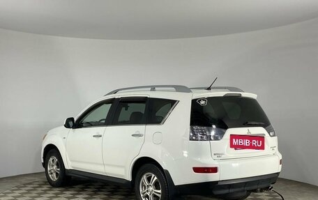 Mitsubishi Outlander III рестайлинг 3, 2008 год, 1 000 000 рублей, 8 фотография