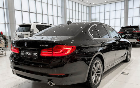 BMW 5 серия, 2019 год, 3 590 000 рублей, 9 фотография