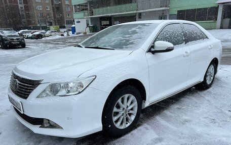 Toyota Camry, 2013 год, 2 250 000 рублей, 4 фотография