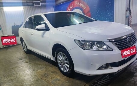 Toyota Camry, 2013 год, 2 250 000 рублей, 6 фотография