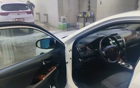 Toyota Camry, 2013 год, 2 250 000 рублей, 8 фотография