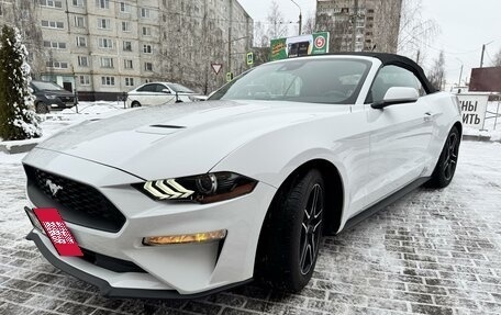 Ford Mustang VI рестайлинг, 2022 год, 4 500 000 рублей, 2 фотография