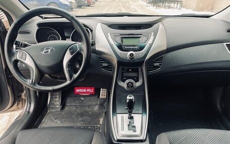 Hyundai Elantra V, 2012 год, 995 000 рублей, 9 фотография