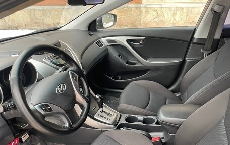 Hyundai Elantra V, 2012 год, 995 000 рублей, 10 фотография