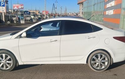 Hyundai Solaris II рестайлинг, 2012 год, 730 000 рублей, 1 фотография