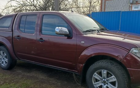 Nissan Navara (Frontier), 2007 год, 1 050 000 рублей, 2 фотография