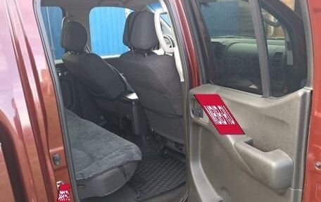 Nissan Navara (Frontier), 2007 год, 1 050 000 рублей, 11 фотография