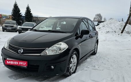 Nissan Tiida, 2010 год, 990 000 рублей, 2 фотография