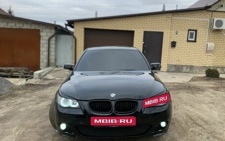 BMW 5 серия, 2006 год, 810 000 рублей, 8 фотография