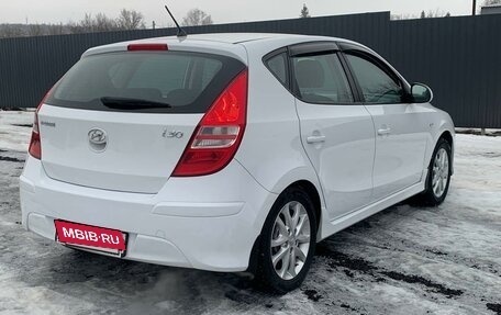 Hyundai i30 I, 2011 год, 785 000 рублей, 2 фотография