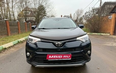 Toyota RAV4, 2018 год, 2 780 000 рублей, 2 фотография