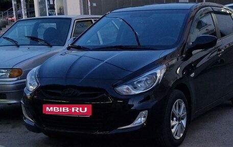 Hyundai Solaris II рестайлинг, 2012 год, 890 000 рублей, 2 фотография